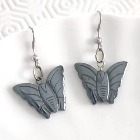 Vintage Boho Sterling Silver Carved Hematite Butterfly Dangle Drop Earrings - Picture 1 of 4